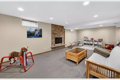 2110 Sheridan Drive, Madison, WI 53704 - Photo 36