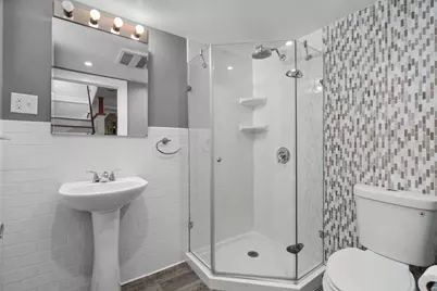 2428 Fox Avenue, Madison, WI 53711 - Photo 22