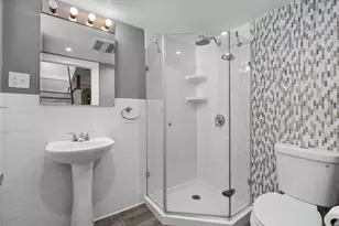 2428 Fox Ave, Madison, WI 53711 - Photo 22