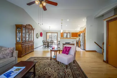 7350 Blue Maple Trail, Madison, WI 53719 - Photo 4