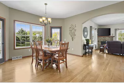 245 Stone Bridge Circle, Deerfield, WI 53531 - Photo 38