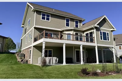 245 Stone Bridge Circle, Deerfield, WI 53531 - Photo 6