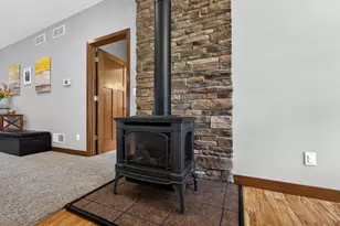 111 Savannah Cir, Barneveld, WI 53507 - Photo 6