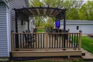 231 Campbell St, Columbus, WI 53925 - Photo 10