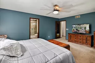3795 Sunhill Dr, Madison, WI 53718 - Photo 32