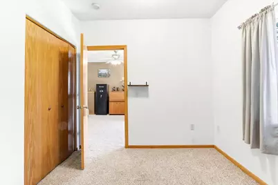 121 Madison Avenue, Baraboo, WI 53913 - Photo 42