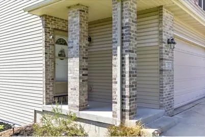121 Madison Avenue, Baraboo, WI 53913 - Photo 2