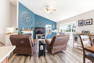 121 Madison Ave, Baraboo, WI 53913 - Photo 6