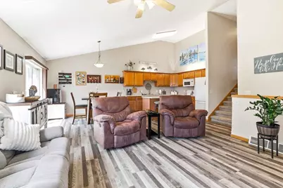 121 Madison Avenue, Baraboo, WI 53913 - Photo 8