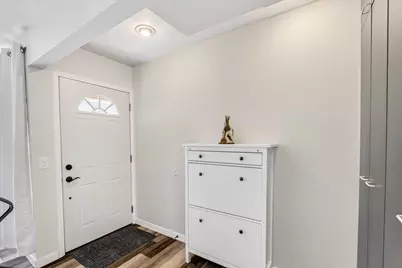 529 East Bluff #529, Madison, WI 53704 - Photo 2