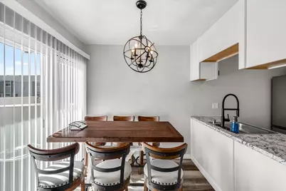 529 East Bluff #529, Madison, WI 53704 - Photo 10