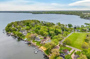 2211 Colladay Point Dr, Stoughton, WI 53589 - Photo 28