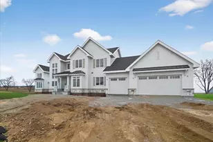 3364 Colton Wy, Sun Prairie, WI 53590 - Photo 2