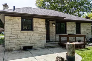 7010 Franklin Ave, Middleton, WI 53562 - Photo 48