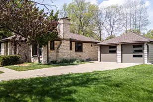 7010 Franklin Ave, Middleton, WI 53562 - Photo 42