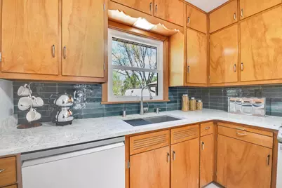 7010 Franklin Avenue, Middleton, WI 53562 - Photo 16