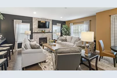 404 Bella Way, Sun Prairie, WI 53590 - Photo 14