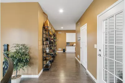 404 Bella Way, Sun Prairie, WI 53590 - Photo 42