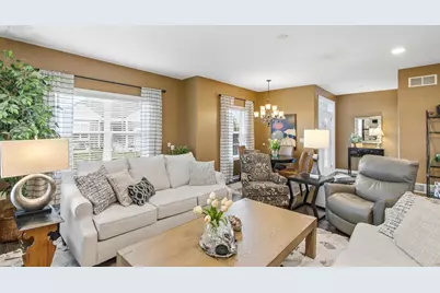 404 Bella Way, Sun Prairie, WI 53590 - Photo 12