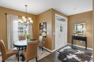 404 Bella Way, Sun Prairie, WI 53590 - Photo 8