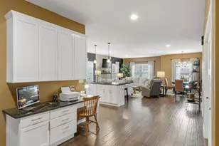 404 Bella Way, Sun Prairie, WI 53590 - Photo 26