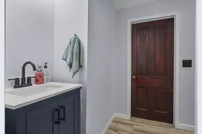 2817 Milwaukee Street, Madison, WI 53704 - Photo 12