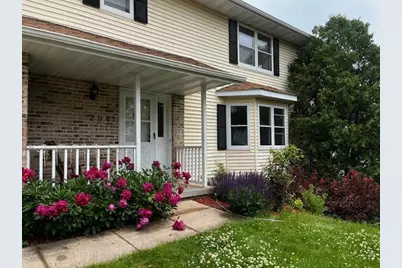 2941 Maple Run Drive, Madison, WI 53719 - Photo 6