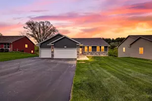 11308 Mason Dr, Edgerton, WI 53534 - Photo 1