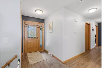 118 Campion Drive, Janesville, WI 53536 - Photo 4