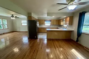 103 Moorland Dr, Markesan, WI 53946 - Photo 4