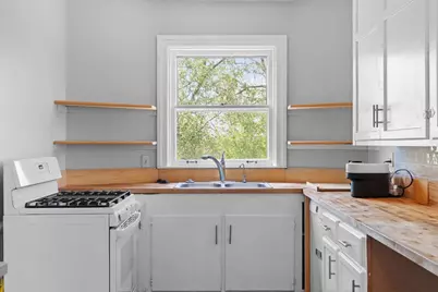 405 Centerway, Janesville, WI 53545 - Photo 6