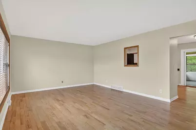 3345 Colby Lane, Janesville, WI 53546 - Photo 6