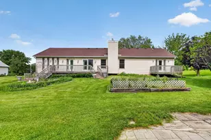 3781 Token Rd, DeForest, WI 53532 - Photo 4