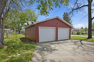 601 Vine St, Wisconsin Dells, WI 53965 - Photo 8