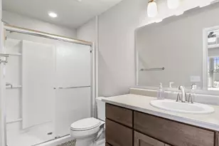 868 Tamarack Ln, Sun Prairie, WI 53590 - Photo 20