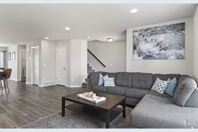 868 Tamarack Lane, Sun Prairie, WI 53590 - Photo 6