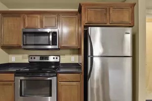 8253 Mayo Dr, Madison, WI 53719 - Photo 6