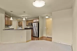 8253 Mayo Dr, Madison, WI 53719 - Photo 10