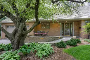 3 Fuller Dr, Madison, WI 53704 - Photo 4