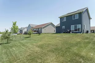 1310 Brunette Downs Dr, Madison, WI 53718 - Photo 22