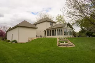 2717 Olin Way, Sun Prairie, WI 53590 - Photo 74