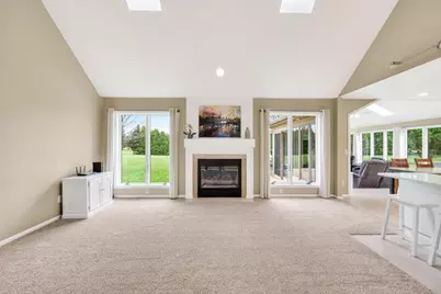2717 Olin Way, Sun Prairie, WI 53590 - Photo 32