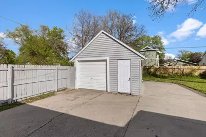 1119 Dewey Avenue, Beloit, WI 53511 - Photo 30