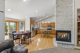 116 Sandy Ct, Mount Horeb, WI 53572 - Photo 22