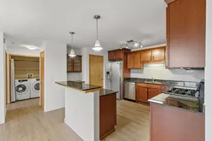 8201 Mayo Dr, Madison, WI 53719 - Photo 40