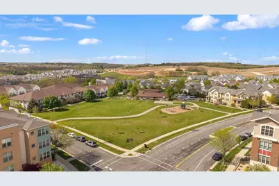 8201 Mayo Drive #307, Madison, WI 53719 - Photo 8