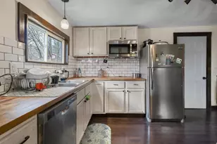 312 8th Ave, Baraboo, WI 53913 - Photo 8