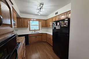 2969 Lilac Rd, Beloit, WI 53511 - Photo 4