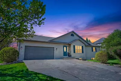 806 Longwood Drive, Oregon, WI 53575 - Photo 2