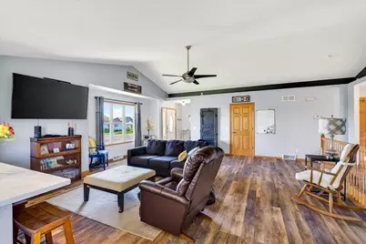 806 Longwood Drive, Oregon, WI 53575 - Photo 10